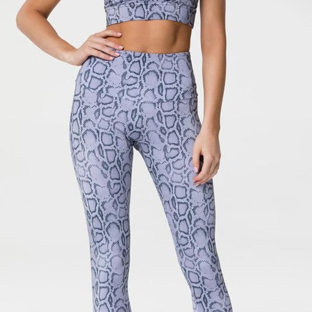 ONZIE HIGH RISE MIDI LEGGING - LAVENDER COBRA​​